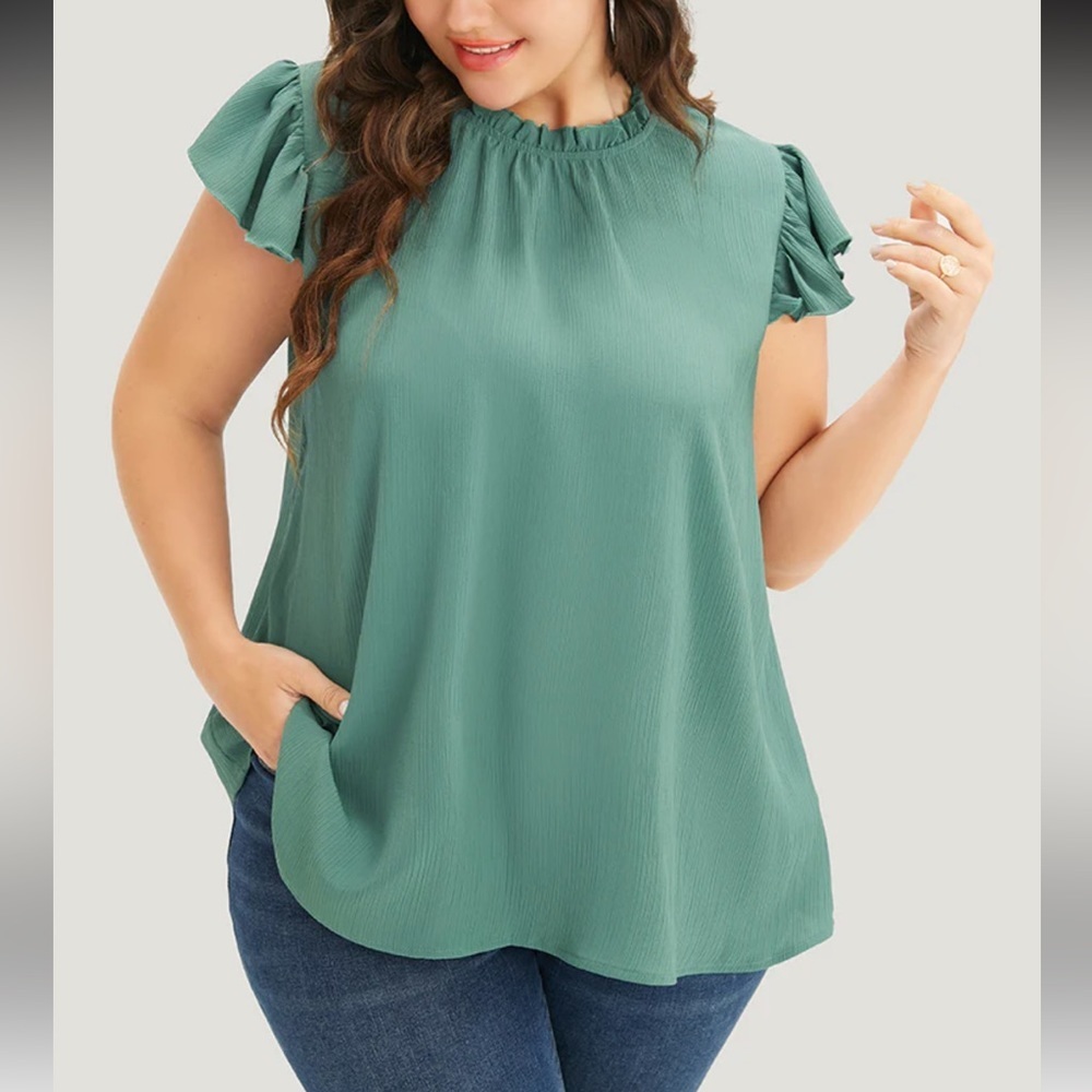 BloomChic Mint Plain Mock Neck Cap Sleeve Ruffle Trim Blouse Size 18/20 NWT